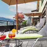 Szálloda Waldfriede - Der Logenplatz Im Zillertal