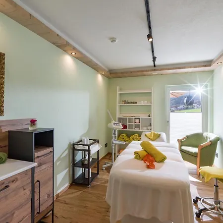 Waldfriede - Der Logenplatz Im Zillertal 호텔 푸겐