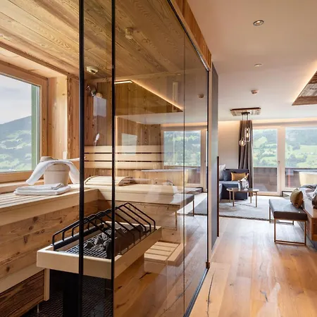 Waldfriede - Der Logenplatz Im Zillertal Hotel Fuegen