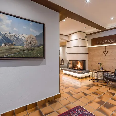Hotel Waldfriede - Panoramic View Zillertal Fügen