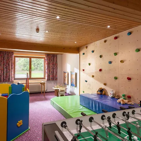 Waldfriede - Der Logenplatz Im Zillertal 호텔 4*