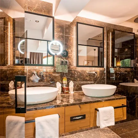 Waldfriede - Der Logenplatz Im Zillertal 호텔