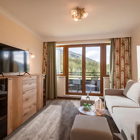 Waldfriede - Der Logenplatz Im Zillertal Hotel 4*