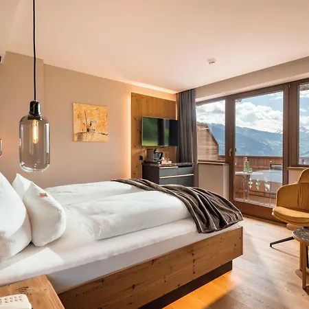 호텔 Waldfriede - Der Logenplatz Im Zillertal 푸겐