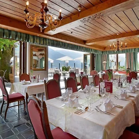 호텔 Waldfriede - Der Logenplatz Im Zillertal 4*