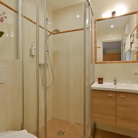 Waldfriede - Der Logenplatz Im Zillertal 4* 푸겐