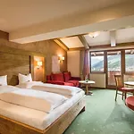 Waldfriede - Der Logenplatz Im Zillertal 호텔 4*